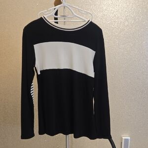 Elegant Black and White Long Sleeve Top